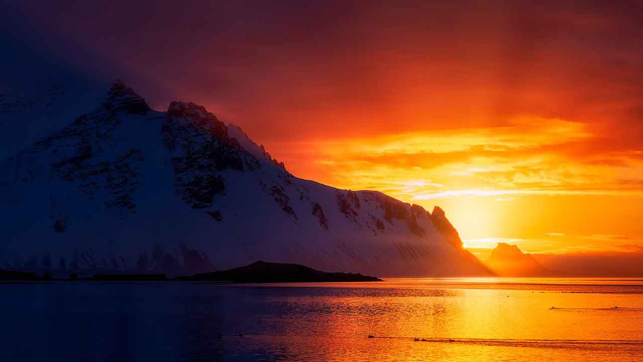 PAISAJE - LUCES EN LA OSCURIDAD